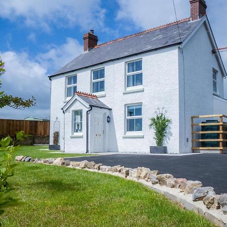 Elidyr Cottage - 3 Bedroom Cottage - 암로스 외부 사진