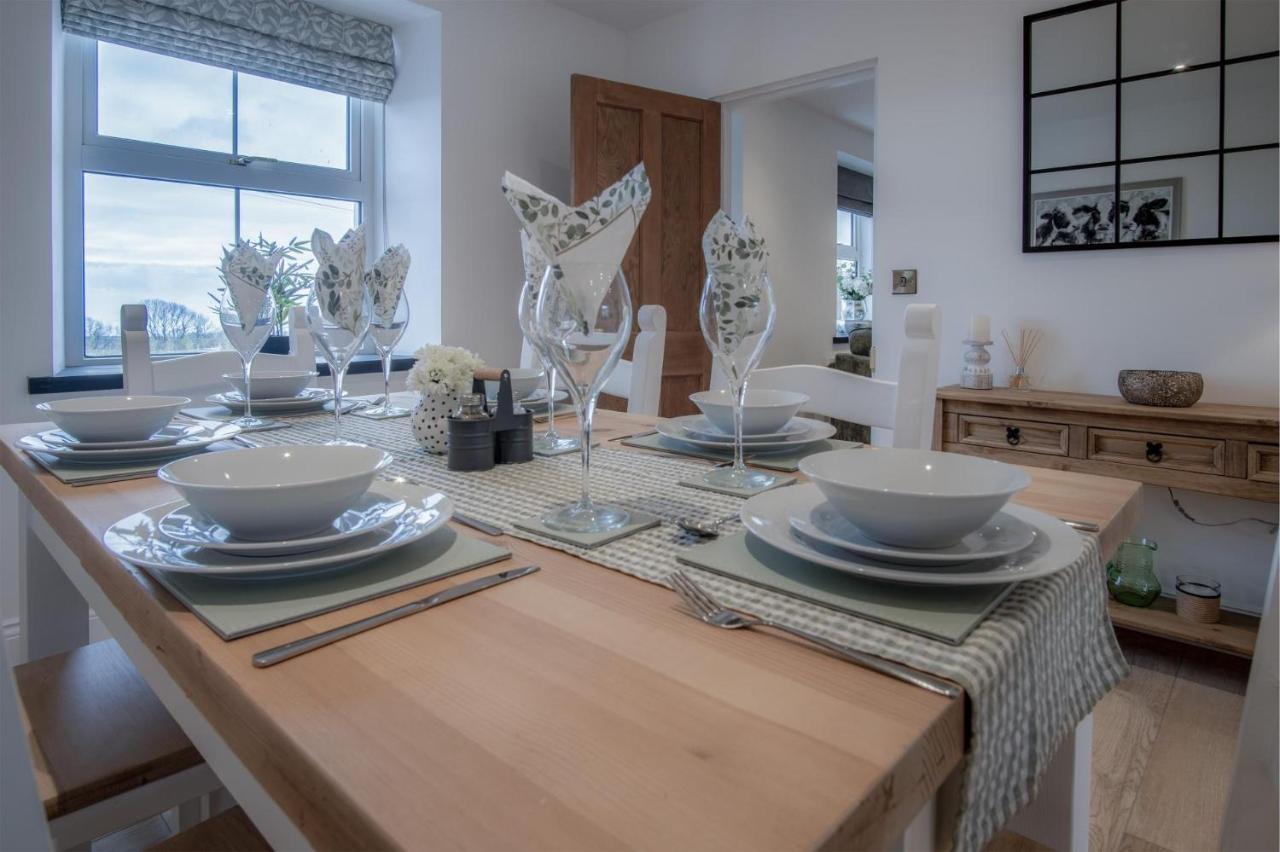 Elidyr Cottage - 3 Bedroom Cottage - 암로스 외부 사진